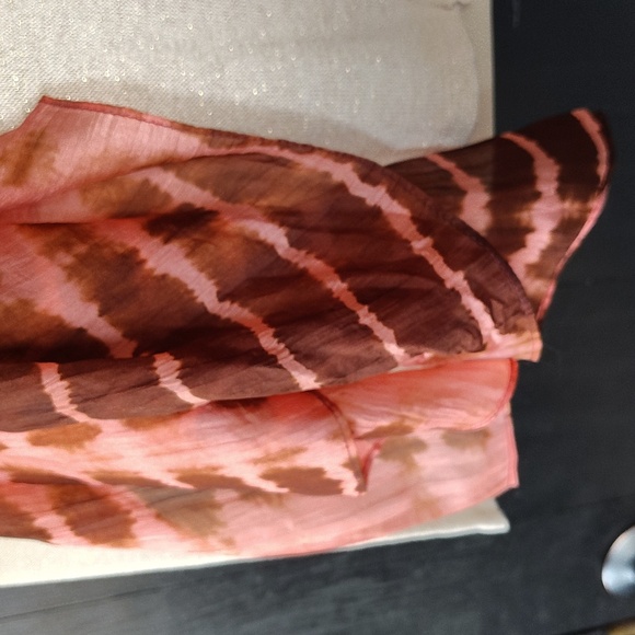 🤎 Craft Link 100% Silk Scarf/Wrap - Picture 3 of 9